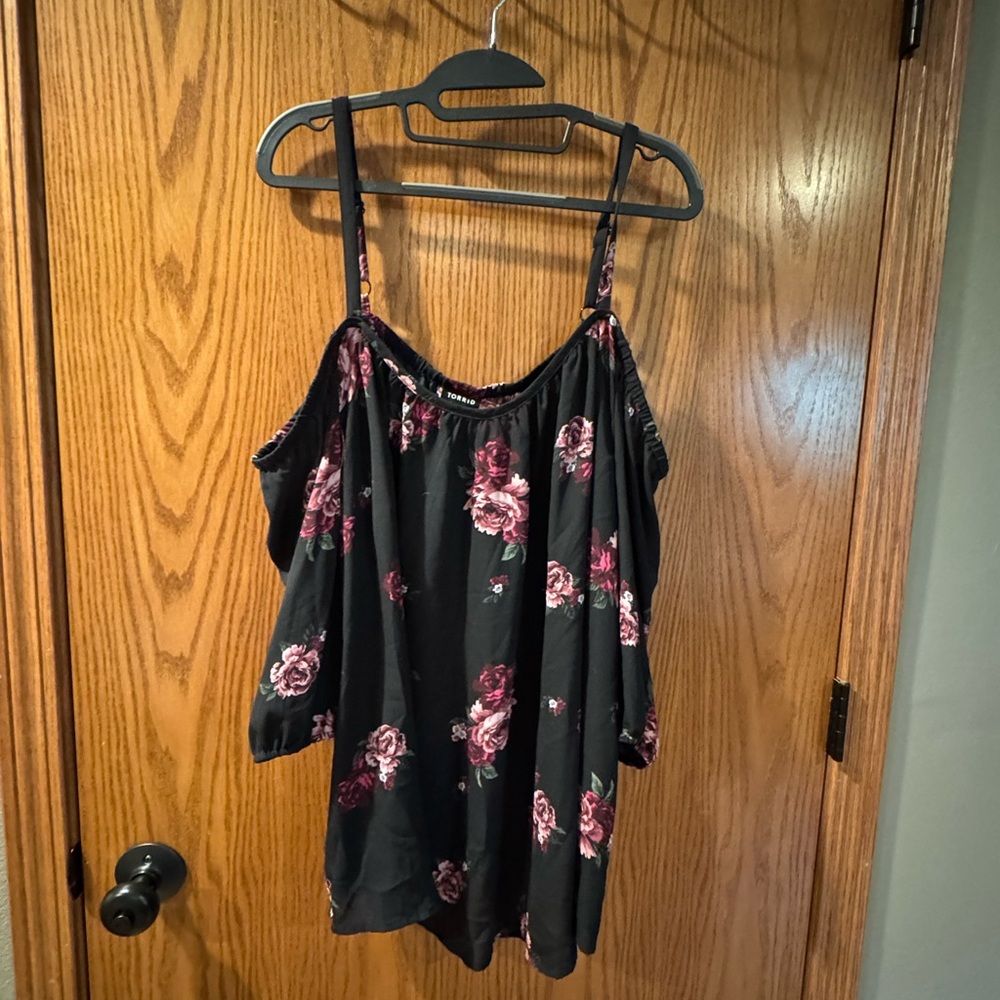 Floral Black and Pink Women's Top